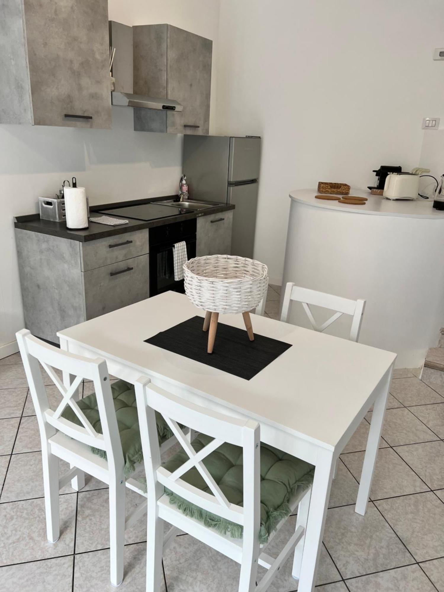 Jacam Home Free Parking Como Albese Con Cassano Exterior foto